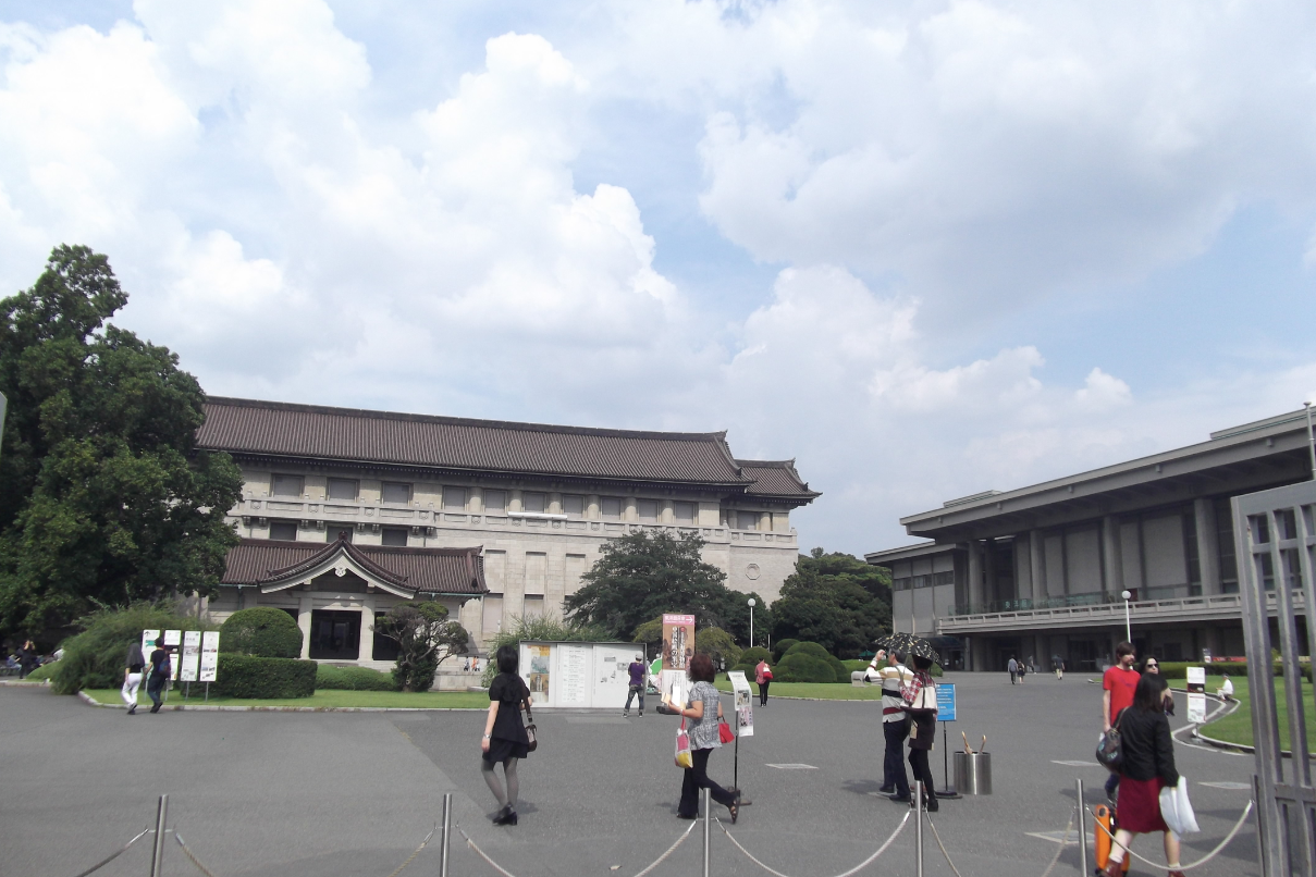 Tokyo National Museum Guided Tour in Ueno