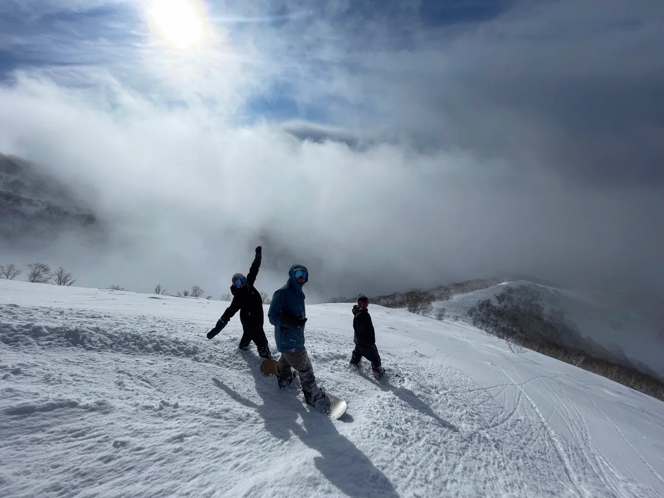 Niseko 1-Day Beginners Snowboard Private Lesson: Safety, Security and FUN in Hokkaido! (6 Hours)