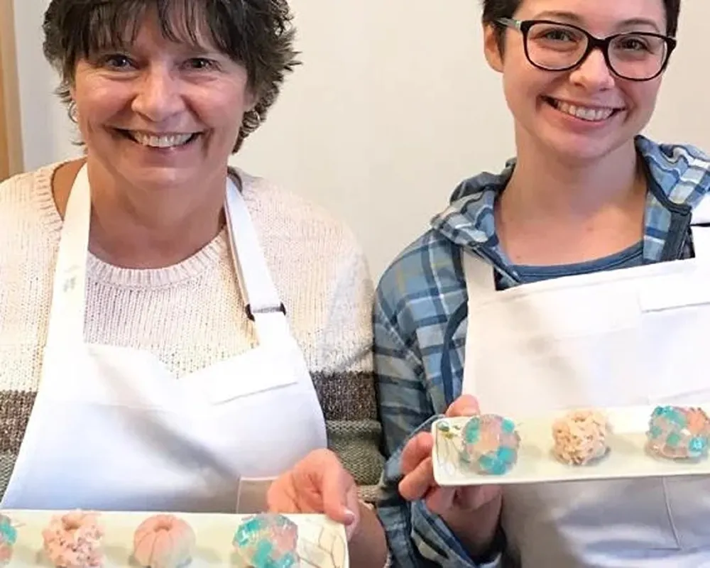 Make Wagashi Japanese Traditional Sweets in Kyoto with an Expert