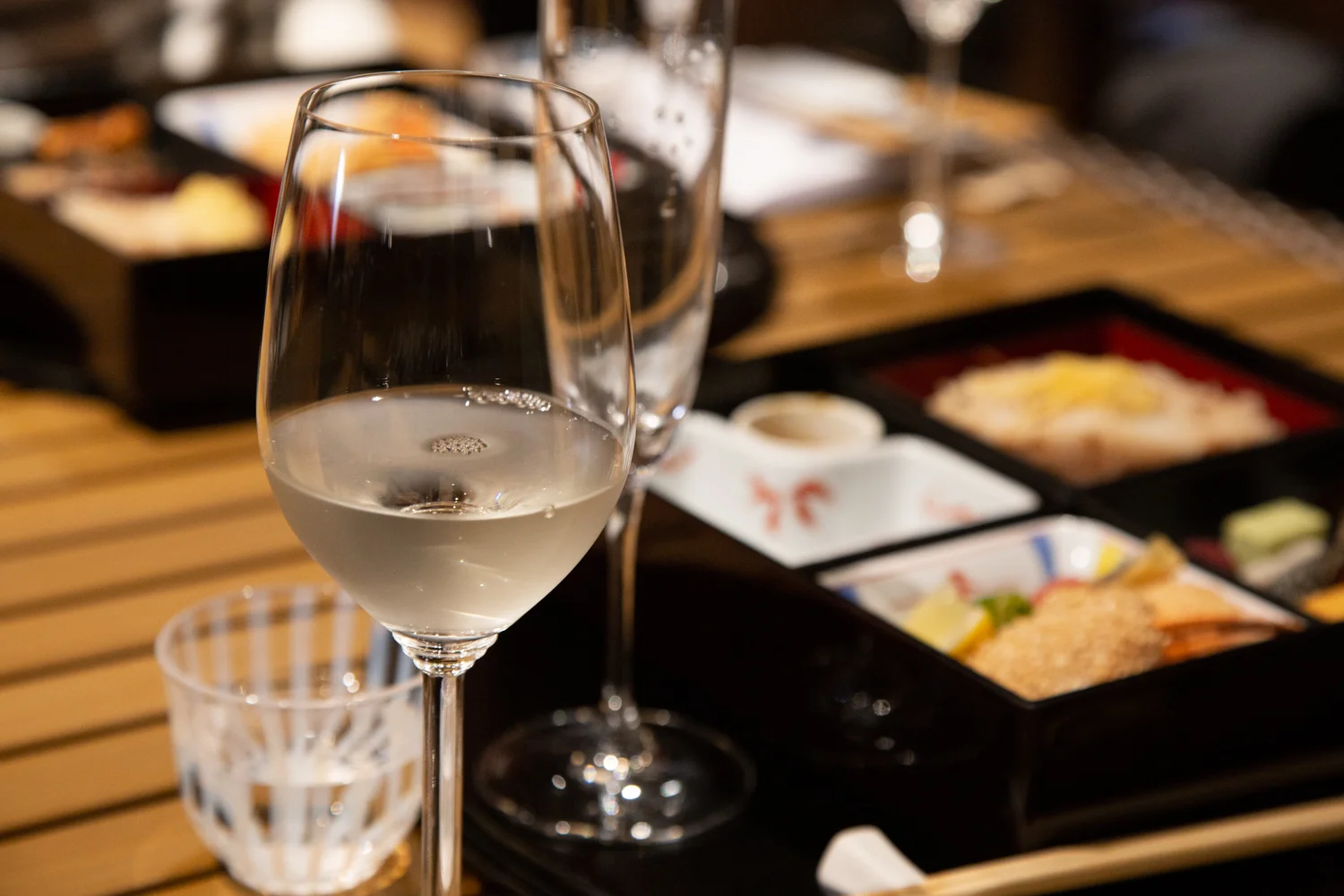 在位於日本茨城最古老的清酒釀酒廠須藤本家(Sudo Honke)品嚐清酒