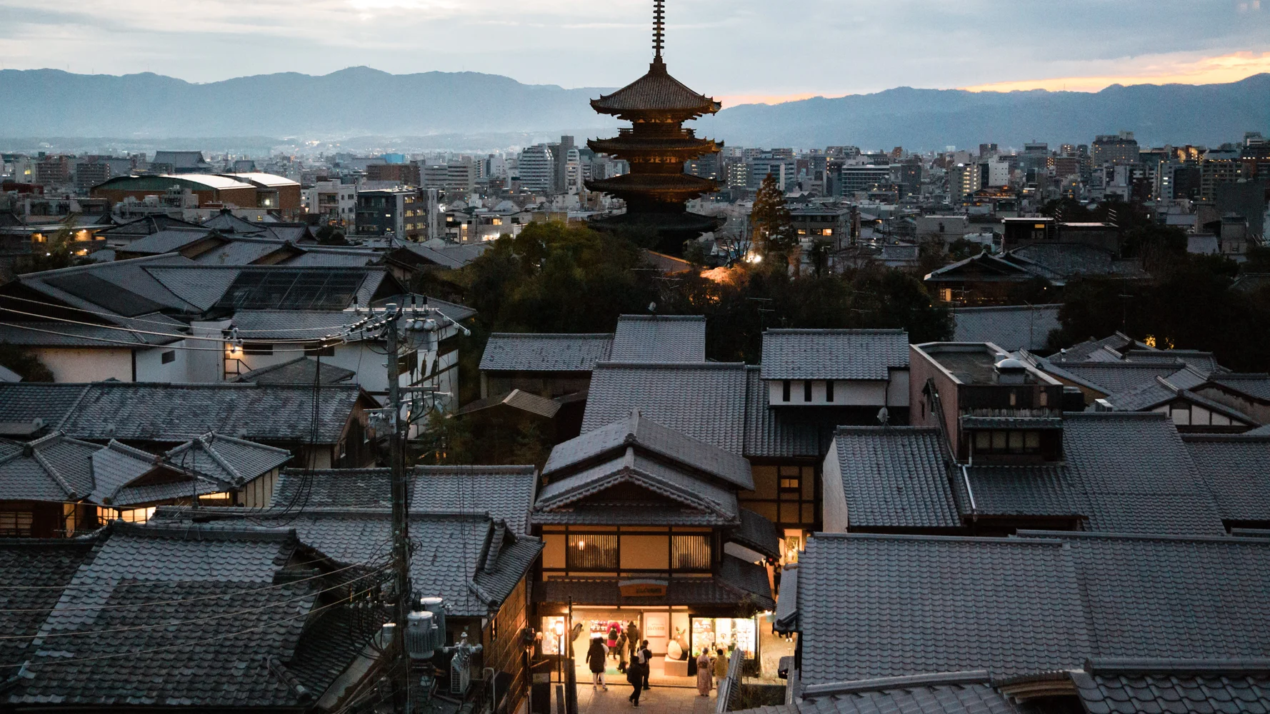 Half-Day Kyoto Bicycle Tour: Fushimi Inari and Sanjusangendo Temple