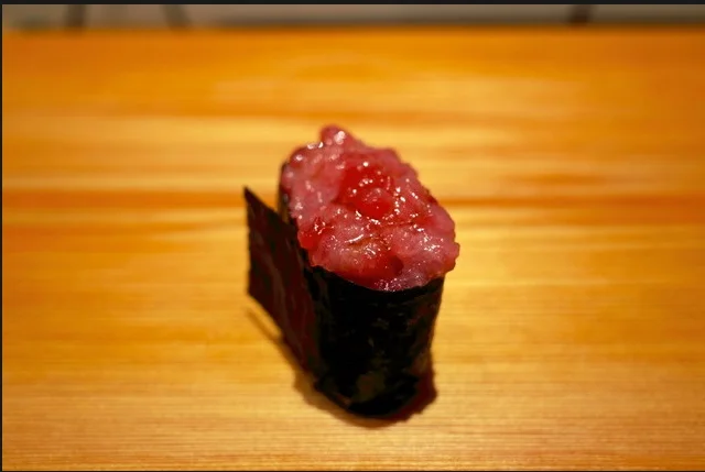 Sushi Shin Michelin-Starred Sushi Reservation in Nishiazabu Tokyo -Rakuten  Travel Experiences