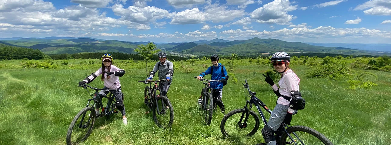 Easy Mountain Bike Tour of Hachimantai’s Appi Highlands