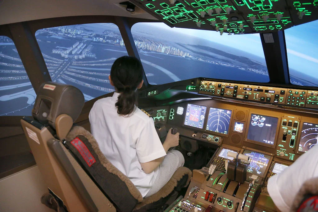 品川 Boeing 777 フライト・シュミレーター 訓練コース 予約