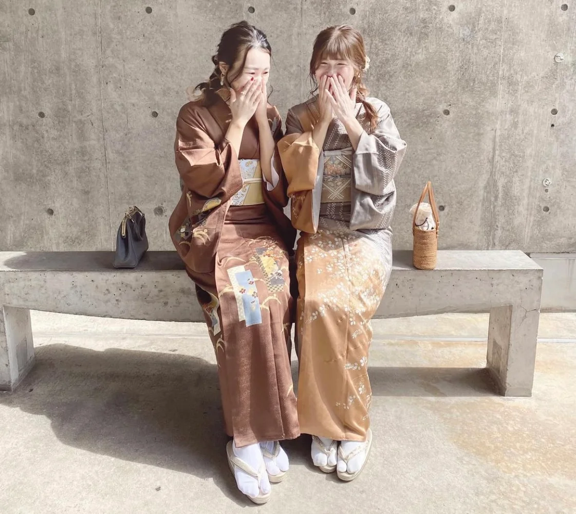Kimono Rental in Osaka: Ladies, Men,and Couple Plans at Shinsaibashi