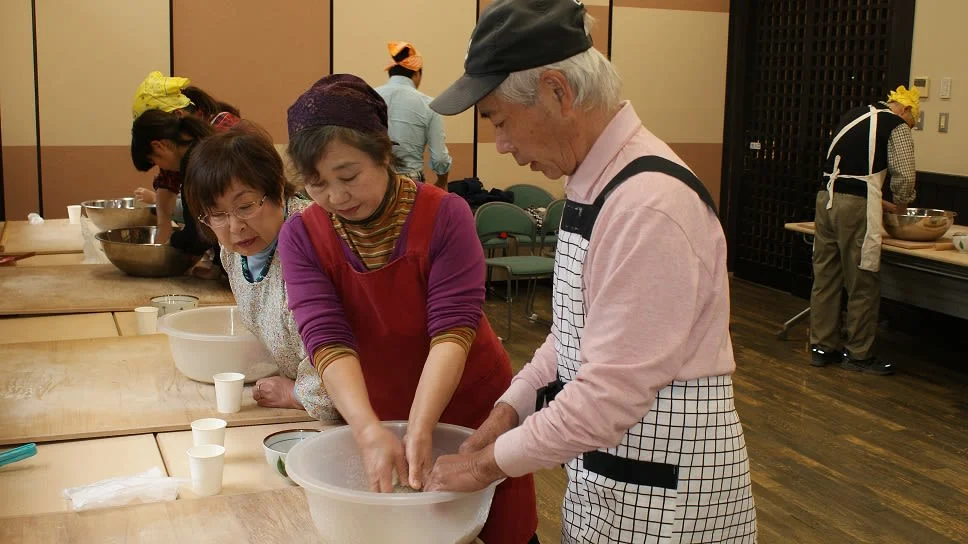 Make Soba Noodles & a Zaru Strainer at Minokamo, Gifu