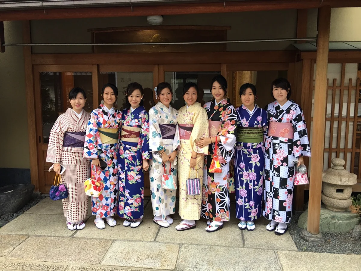 京都のど真ん中で着物レンタル！予約＜夏は浴衣レンタル！＞