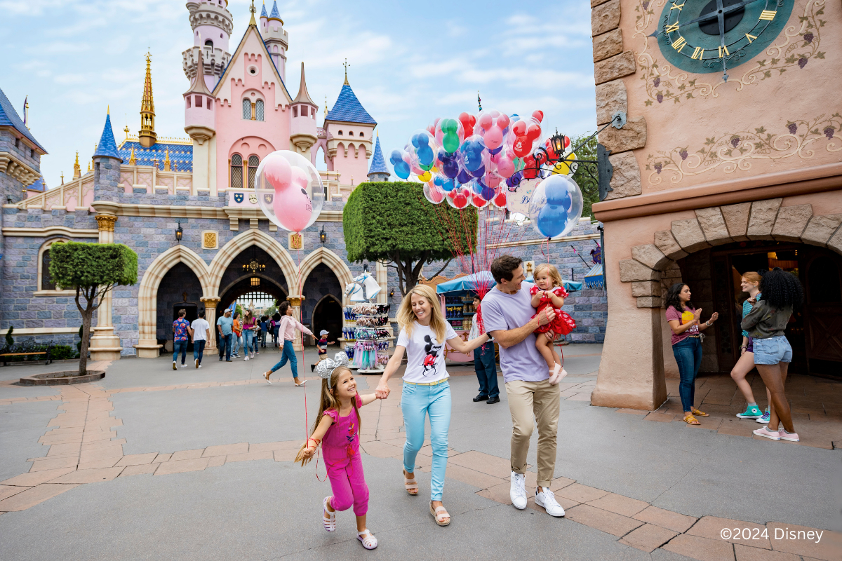 [Official Partner / Rakuten] California Disneyland Resort  E-Tickets