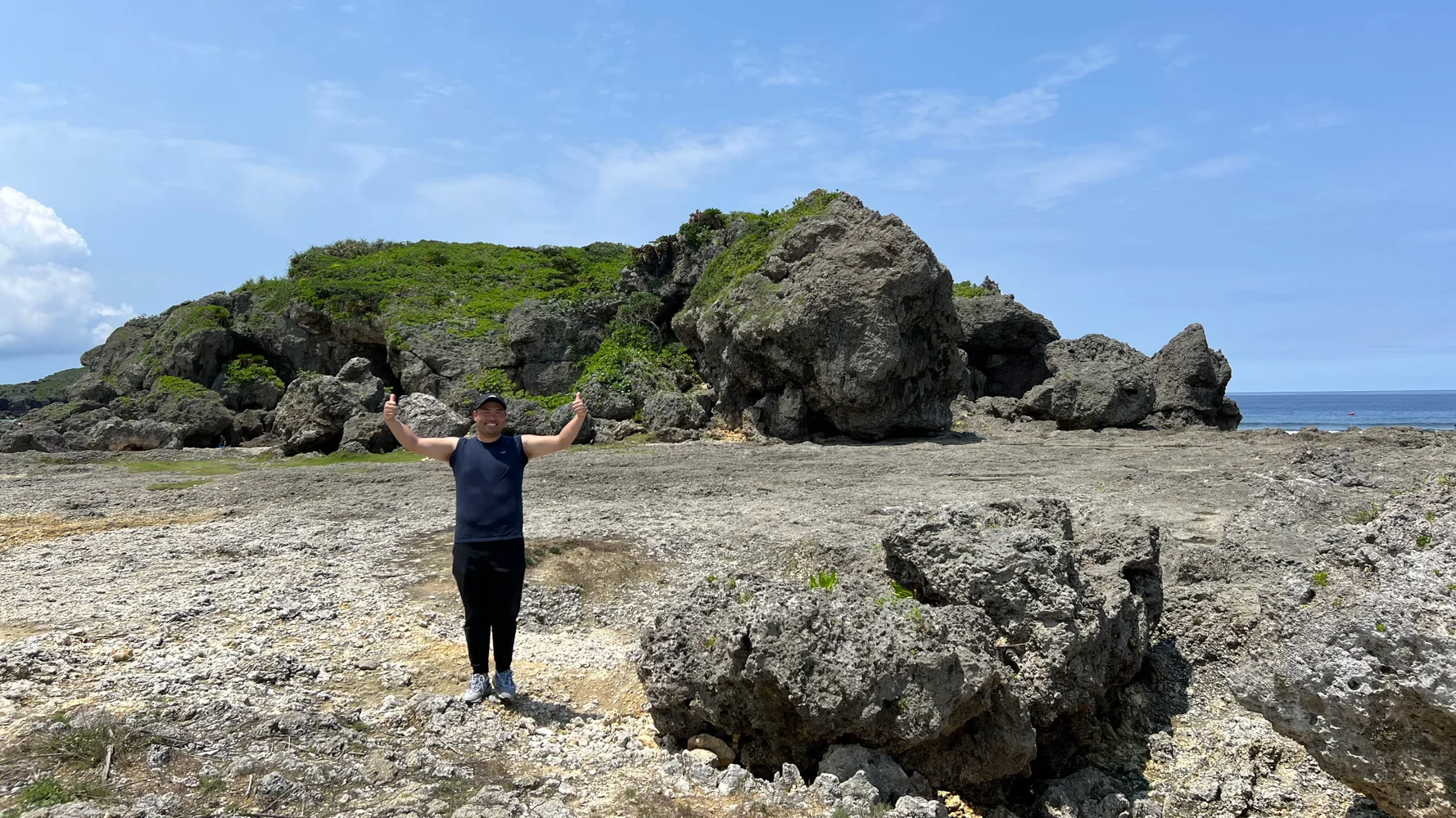 【沖縄本島 中部　恩納村 秘境ツアー】《写真無料プレゼント》超人気！！誰でも安心99%の観光客が知らない秘境ツアー