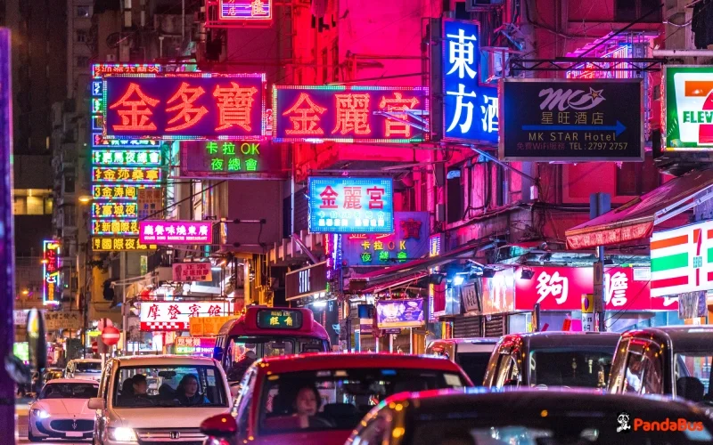 香港 ビクトリアピーク＆ビクトリアハーバーの夜景観賞ツアー ＜日本語ガイド＞