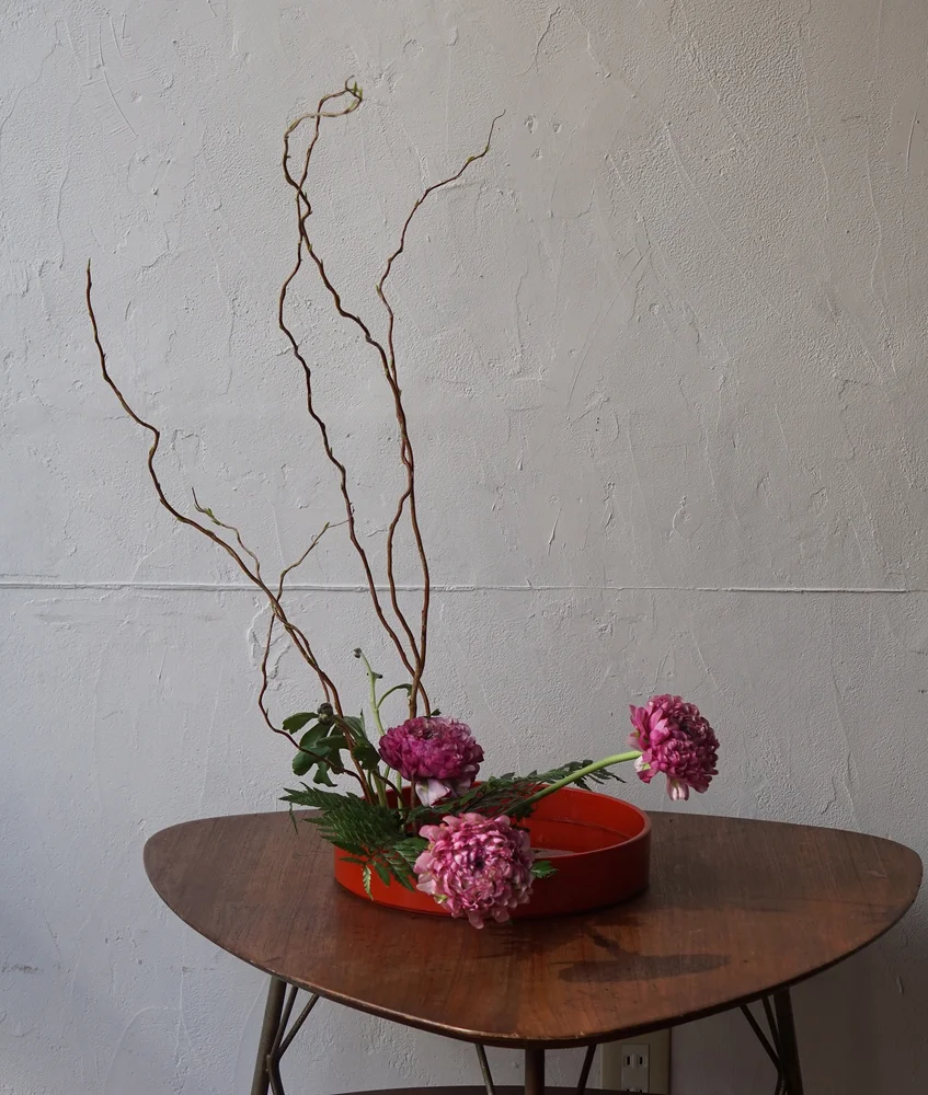 Private or Small Group English Ikebana Lesson in Tokyo