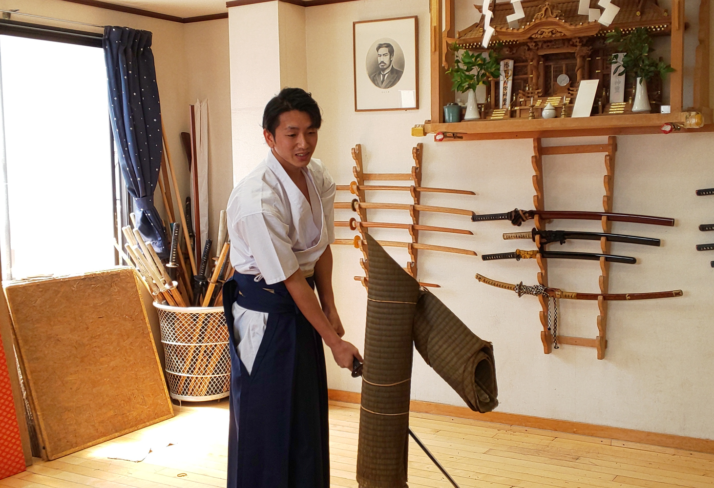 Tokyo Test cutting specialty Samurai course at a real dojo in Machida
