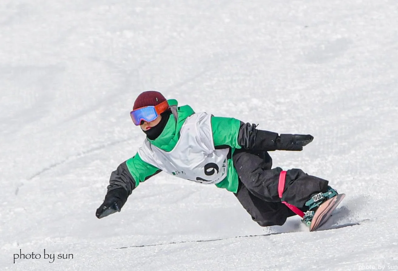 Niseko 1-Day Advanced Snowboard Private Lesson: Carving, Tricks & Powder Ride in Hokkaido! (6 Hours)