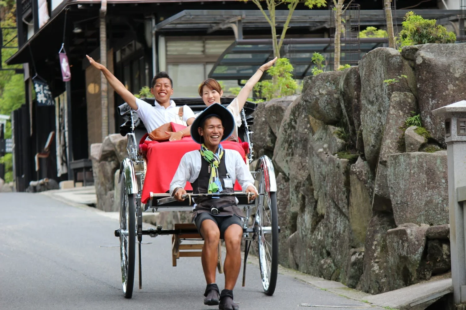 Book a Miyajima Rickshaw Ride Tour in Hiroshima