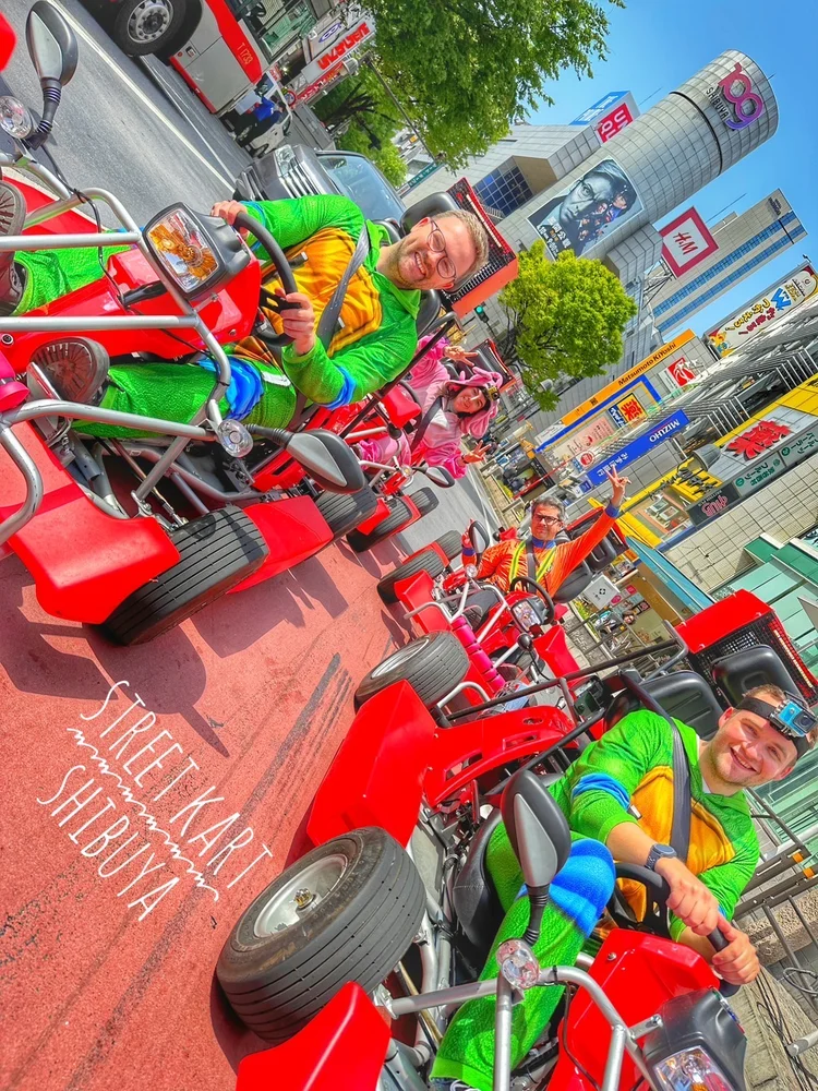 [1000JPY Coupon Offer] Book Tokyo Go-Kart Shibuya Tour (Costumes Included)(em_2403)