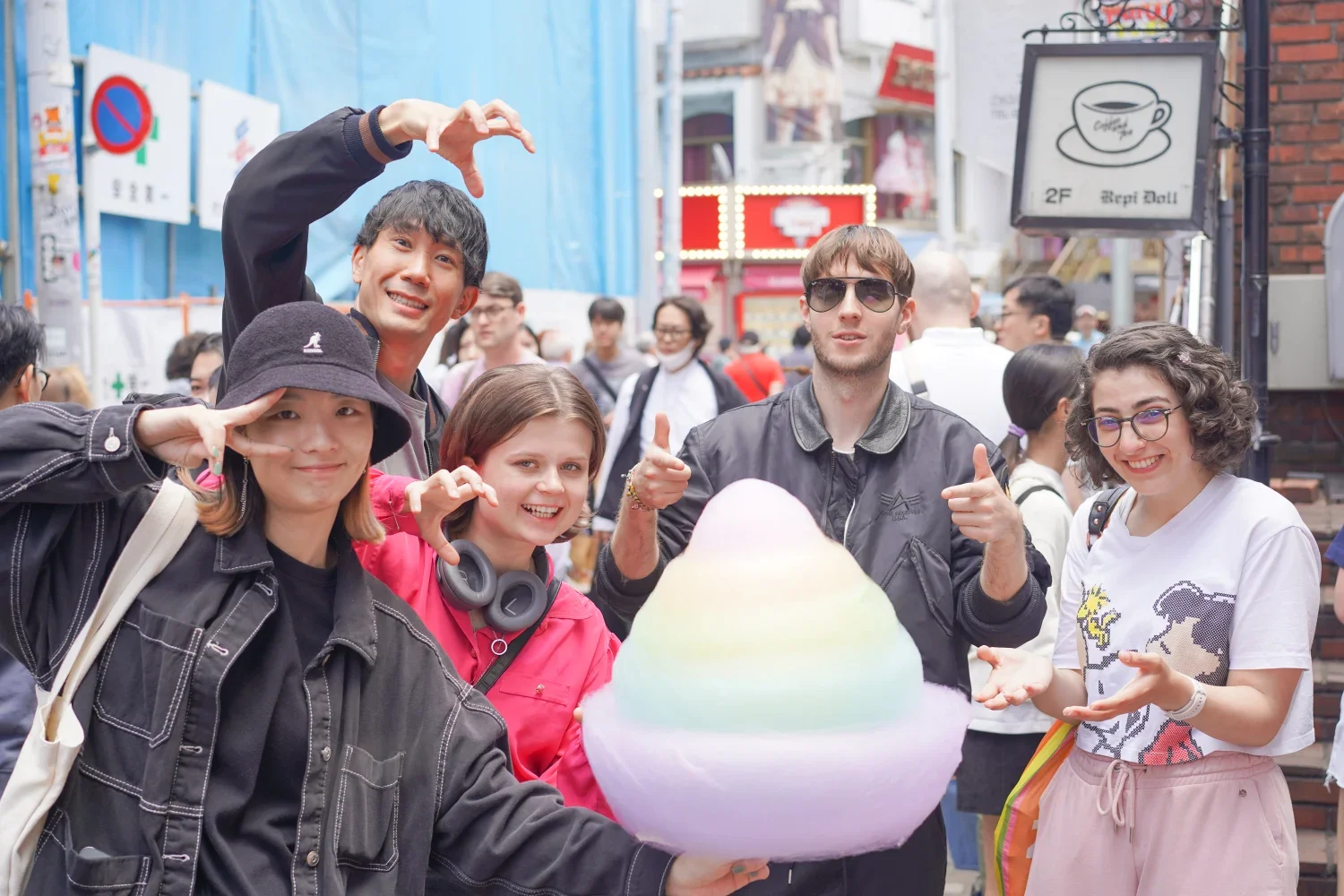 Book a Kawaii Harajuku Fashion & Pop-Culture Tour