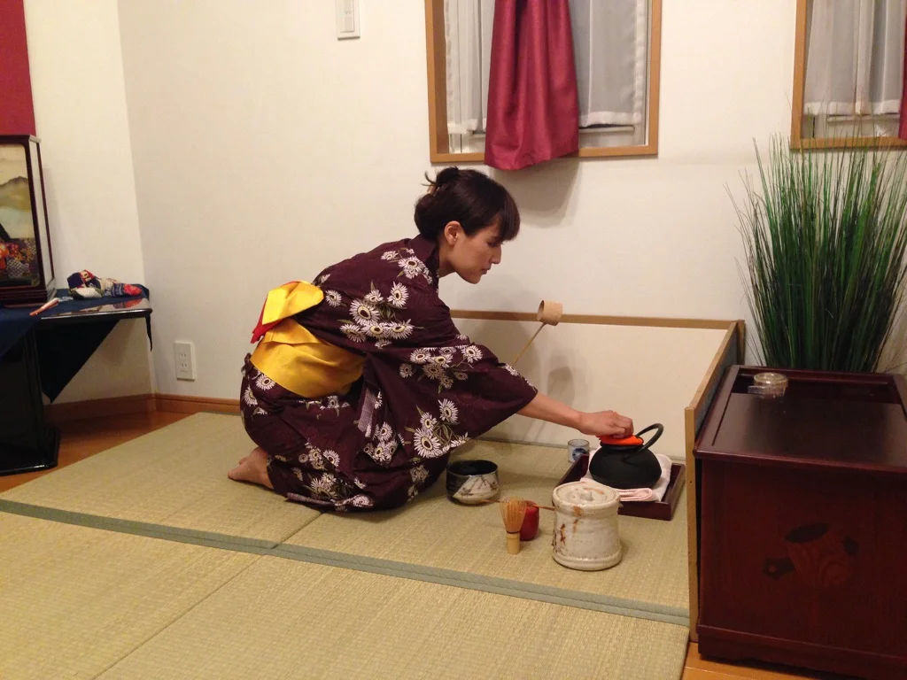 Enjoy Japanese Home Cooking and Tea Ceremony near Nagoya