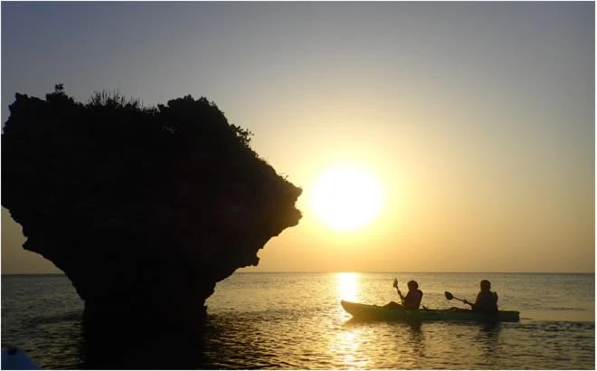 Sunset Sea Kayak Cruise in Yomitan, Okinawa