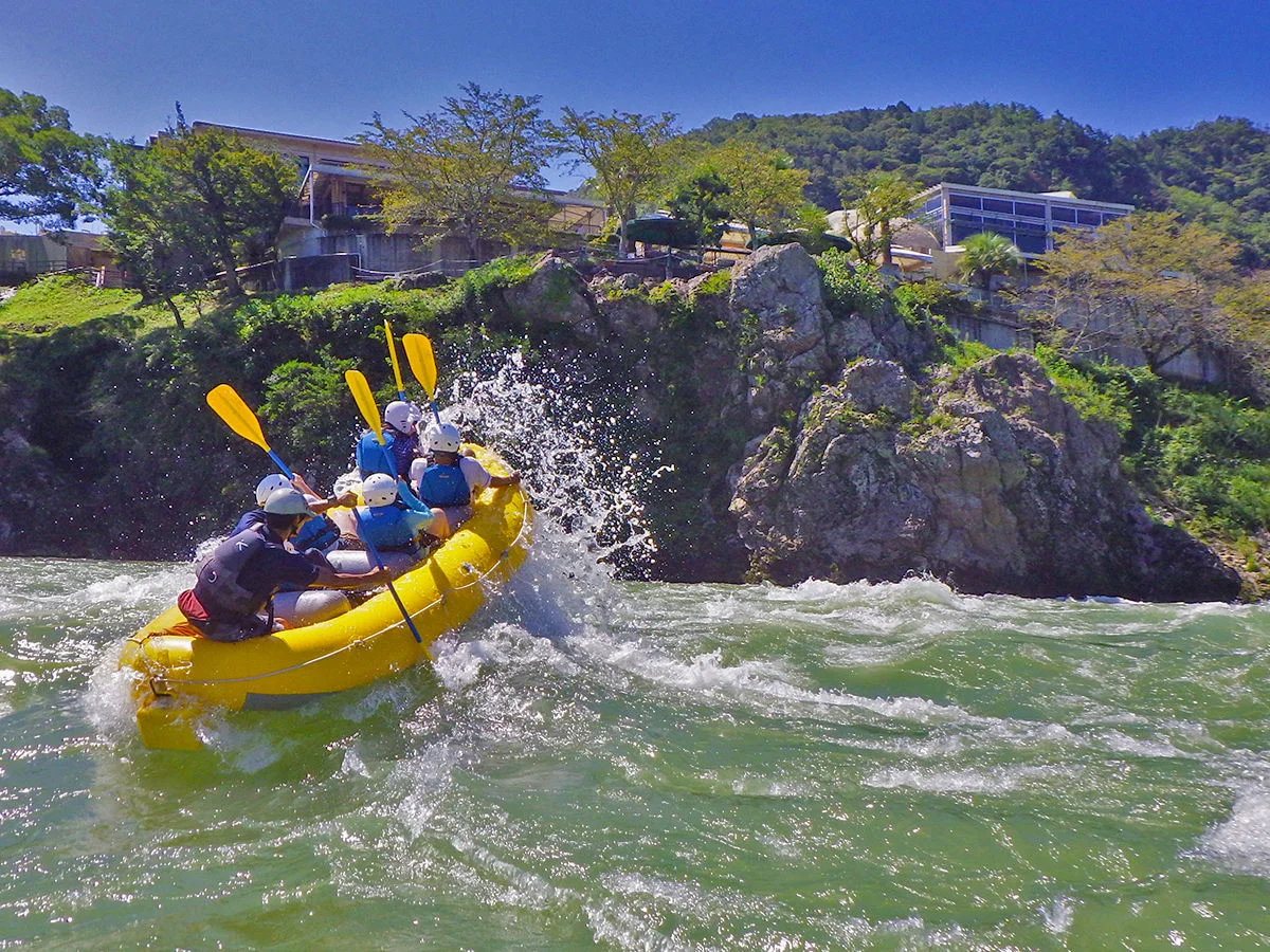 Kisogawa Easy River-Rafting in Minokamo Gifu Prefecture