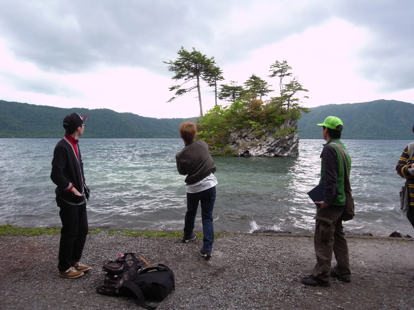 青森 十和田湖 湖畔のパワースポット！休屋歴史を巡る夕食前の散策ツアー