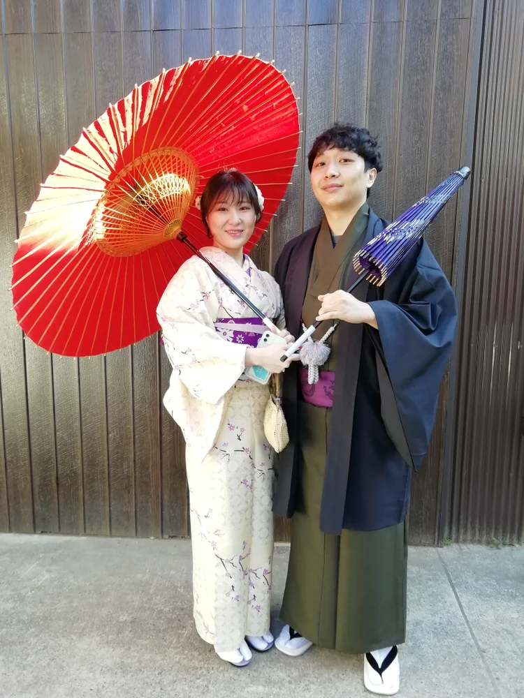 Kimono Experience near Shijo in Kyoto