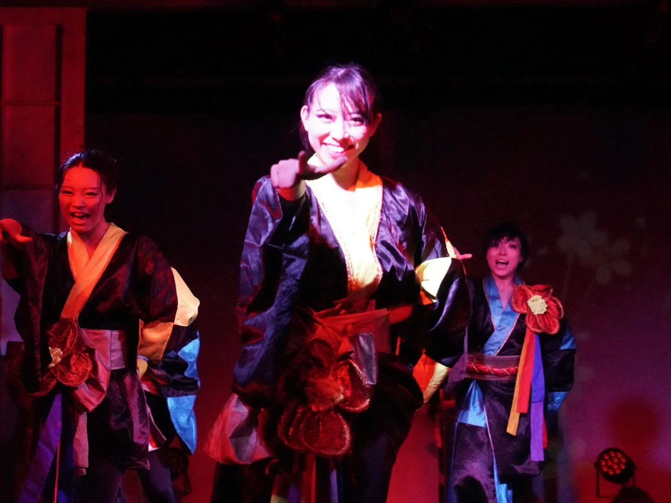 New Tokyo Tower Traditional Dance Show: Experience Japanese Festival Entertainment!