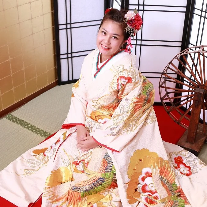 Authentic Kimono Makeover and Studio Photography in Tokyo
