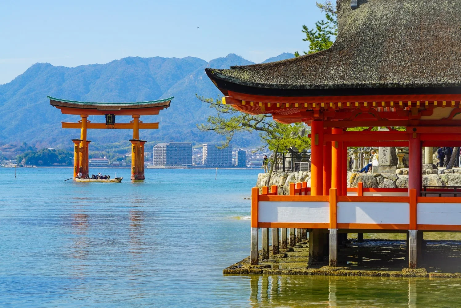 Amazing Cultural Highlights Miyajima Walking Tour (Hiroshima)