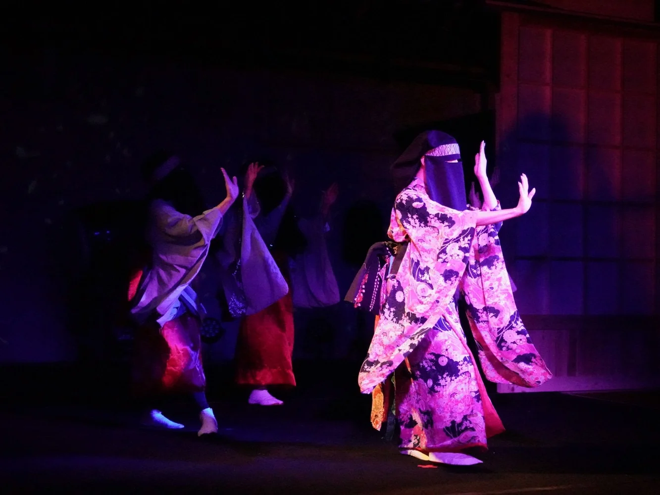 New Tokyo Tower Traditional Dance Show: Experience Japanese Festival Entertainment!