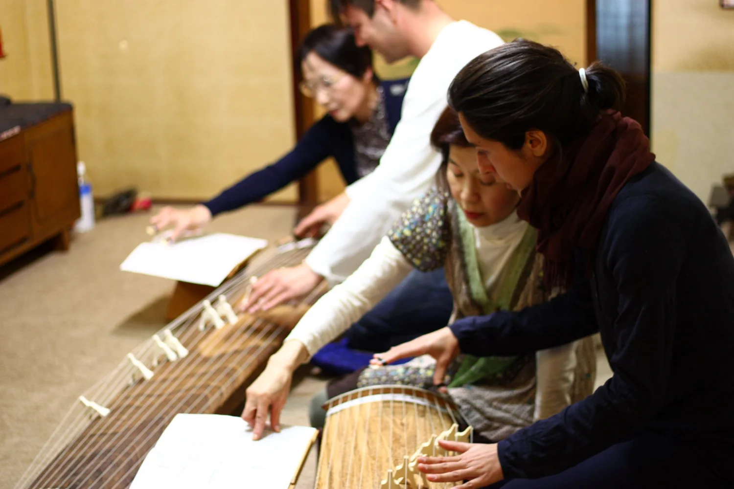 Take a Koto Lesson at a Traditional House in Kyoto