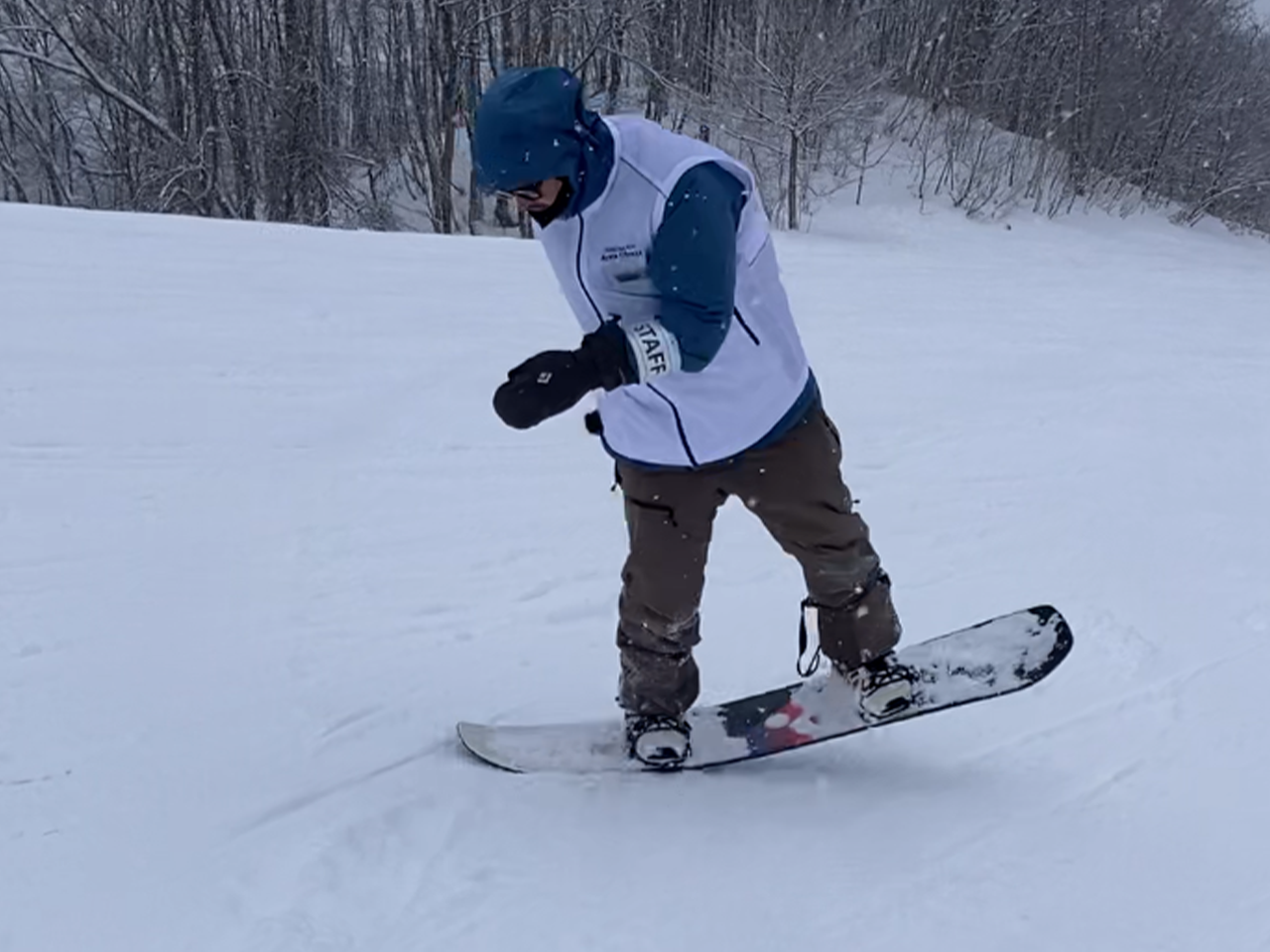 Rusutsu Half-Day Advanced Snowboard Private Lesson: Carving, Tricks & Powder Ride in Hokkaido! (3 Hours)