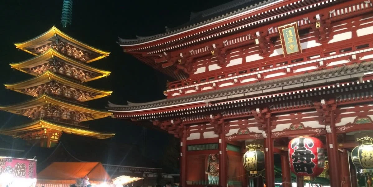 Nighttime Local Food and Drink Tour in Asakusa