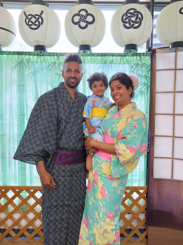 Kimono Experience near Shijo in Kyoto