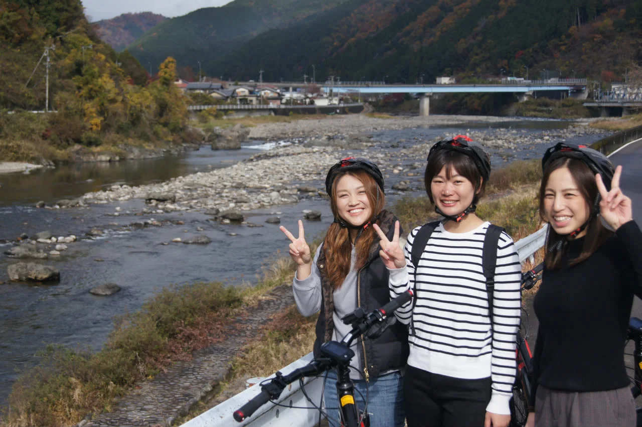 Electric Bicycle Tour Around Gujo Hachiman in Gifu