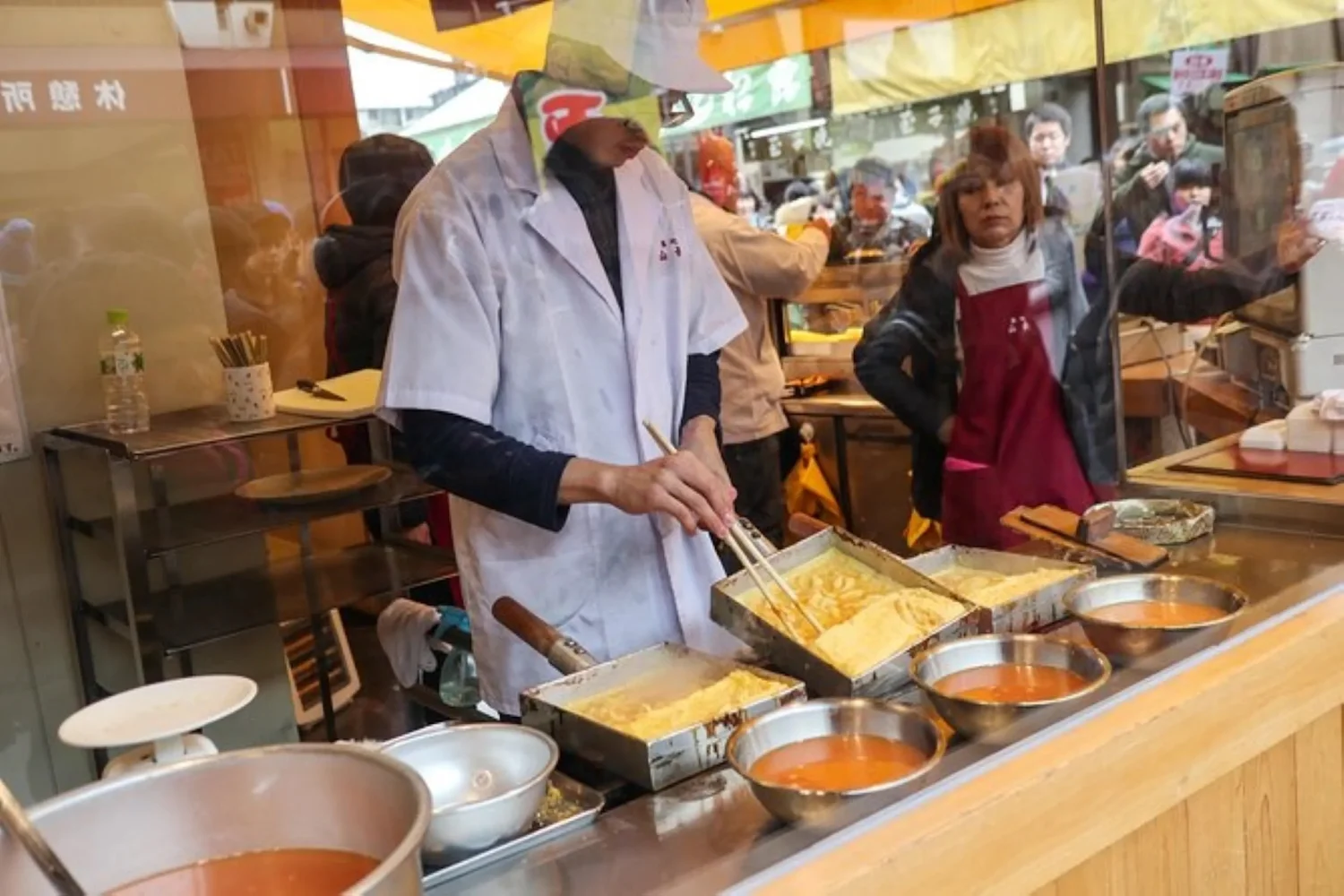 Book Tsukiji Outer Market Half-Day Food Tour (Lunch Included)