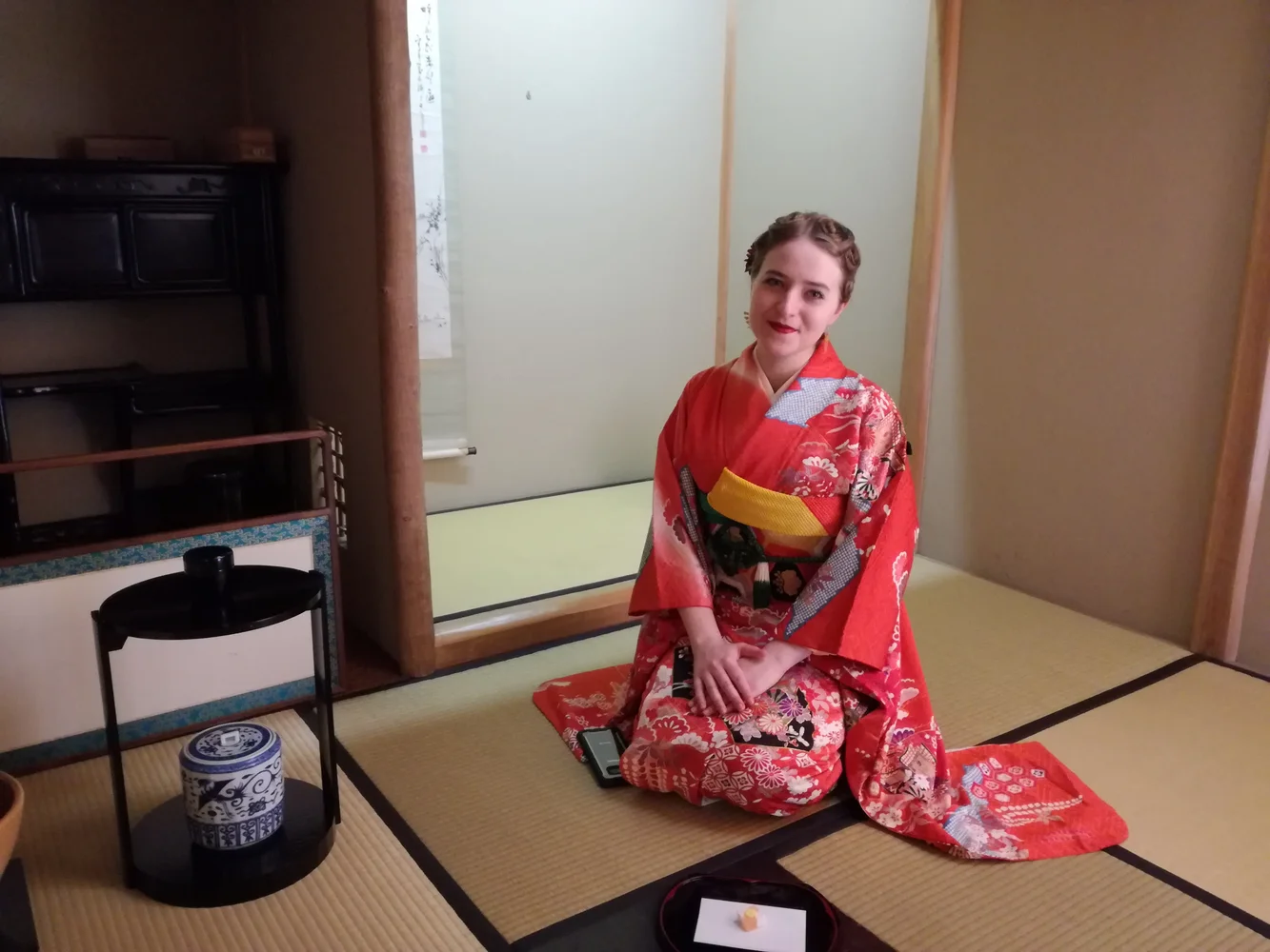 Tokyo Tea Ceremony Experience or Wearing Kimono at Bonsai Museum