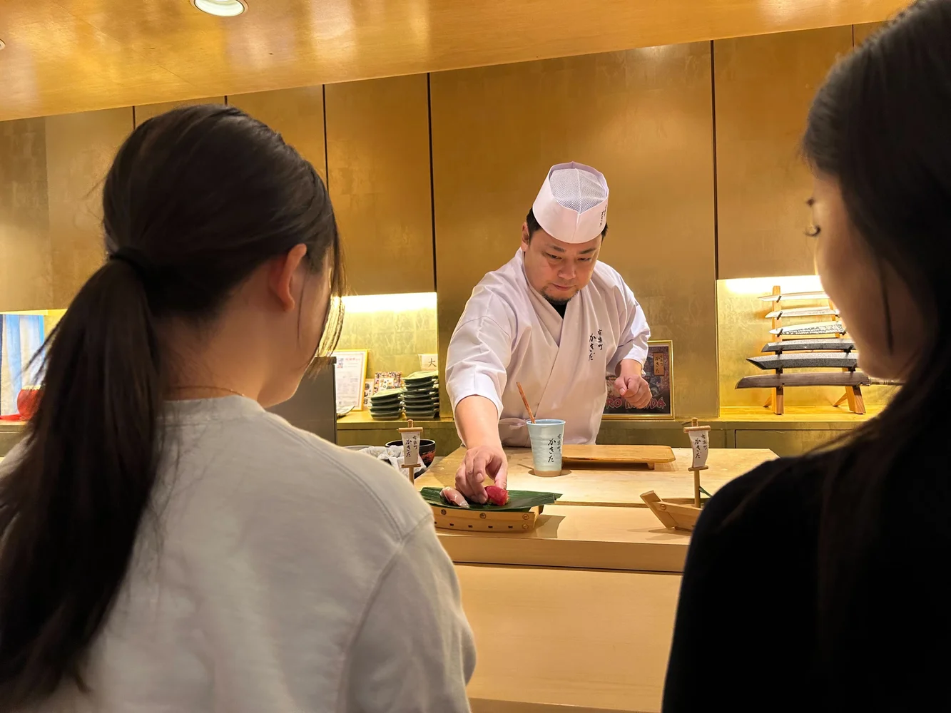 Exclusive Tokyo Sushi-Making Lesson with a Pro Chef in Shinjuku