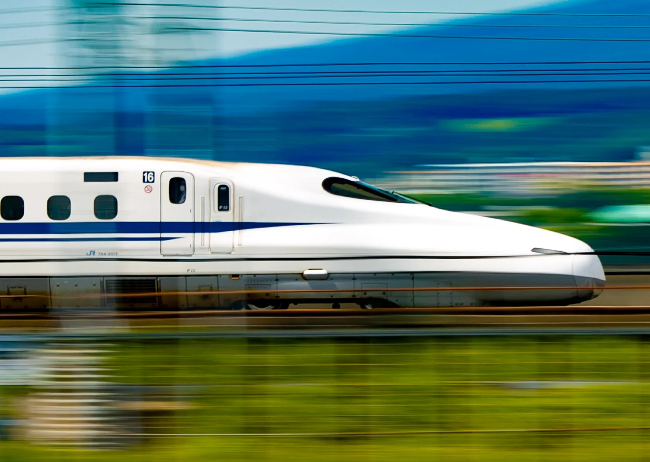 The photo is an image and may differ from the actual Shinkansen train running on the route of this product.