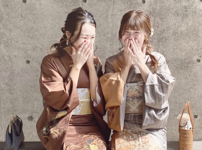 Kimono Rental in Kyoto Tower: Ladies, Men, and Couple Plans Near Kyoto Station