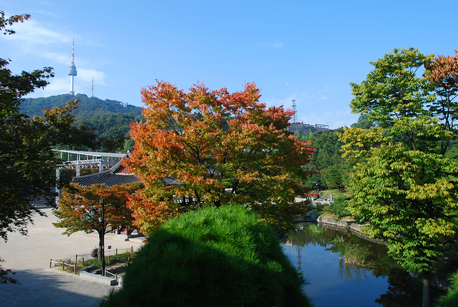 韓国 ソウル 10の名所を巡る（東大門のタッカンマリほか）グルメツアー 予約＜日本語ガイド／朝昼夕食付＞