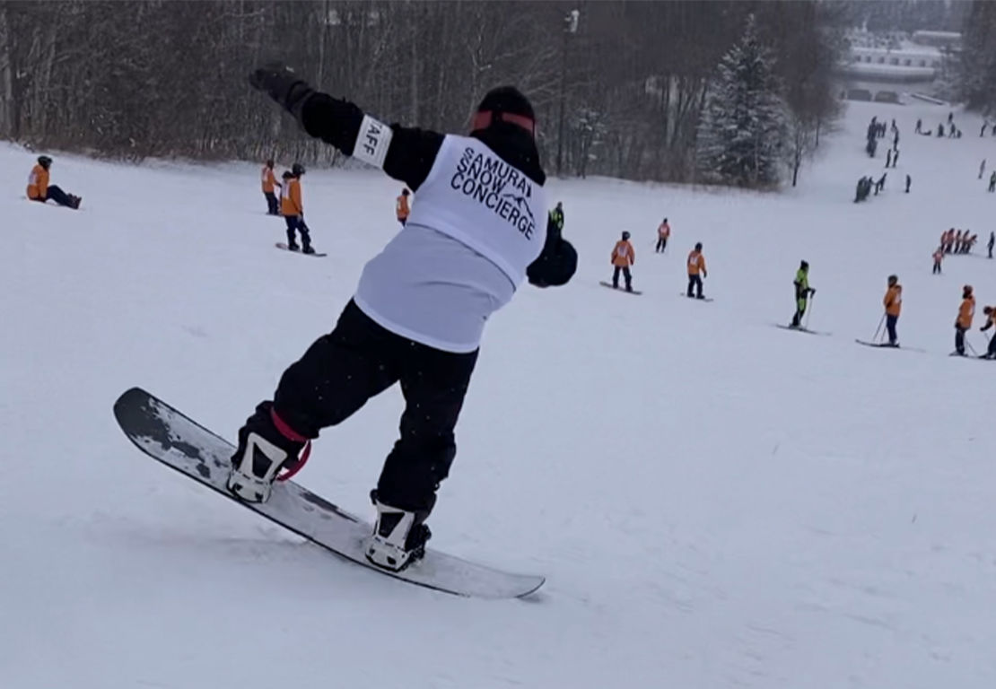 Rusutsu 1-Day Advanced Snowboard Private Lesson: Carving, Tricks & Powder Ride in Hokkaido! (6 Hours)