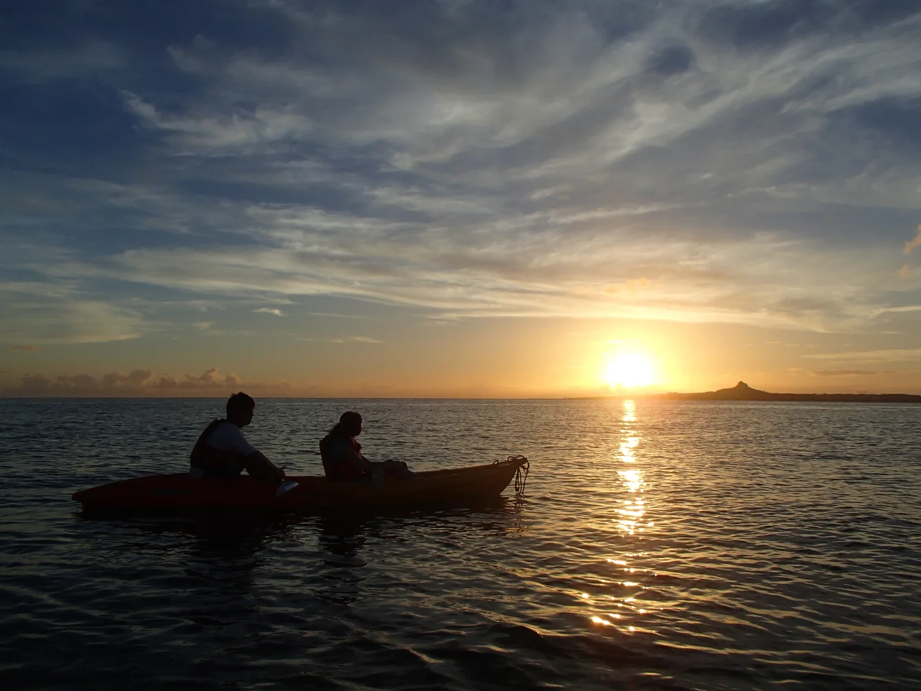 Sunset Kayaking Experience in Bise, Okinawa