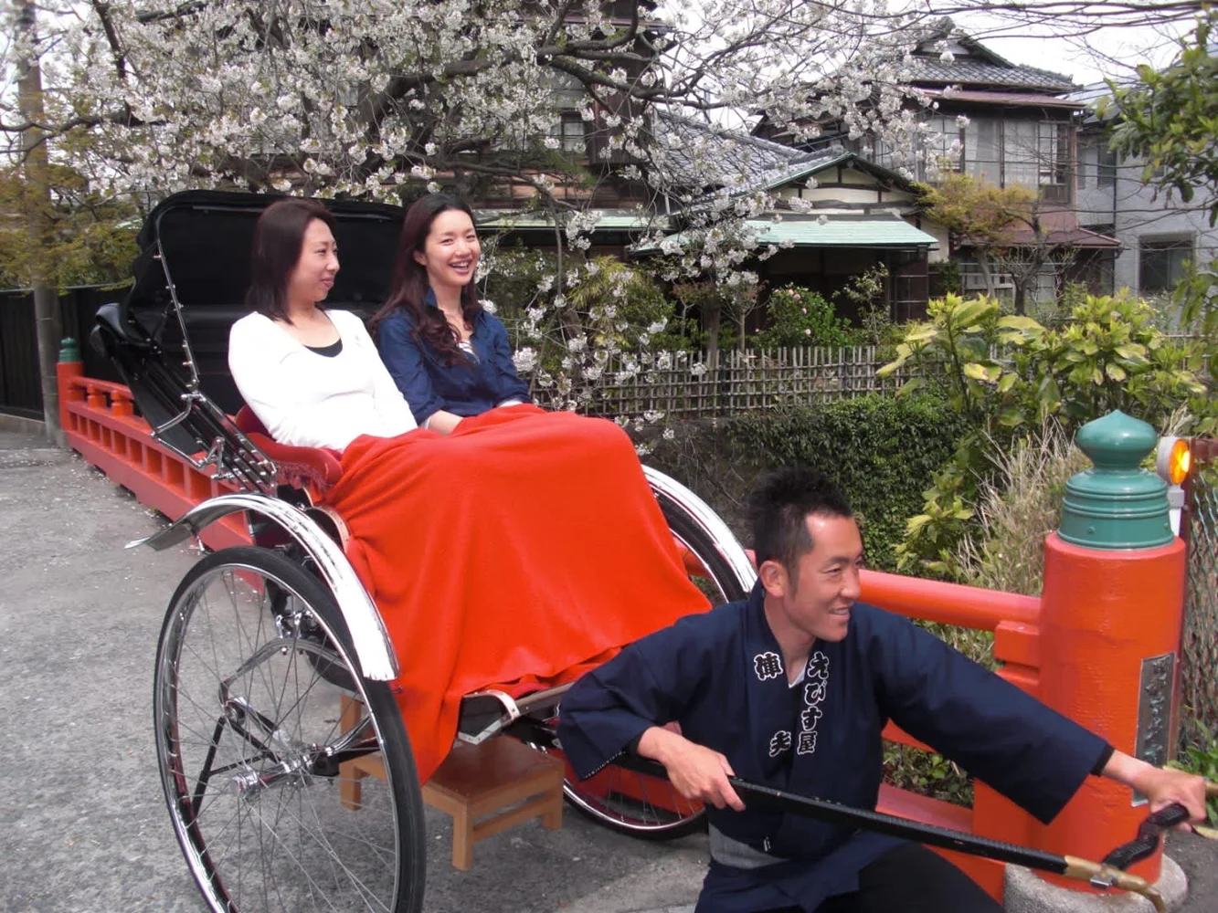 Book a Kamakura Rickshaw Ride Tour near Yokohama