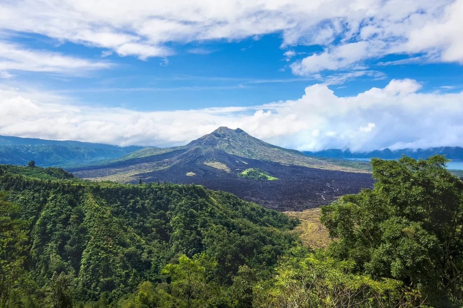 Bali Private Guided Mt Batur Sunrise Hiking Package with Breakfast