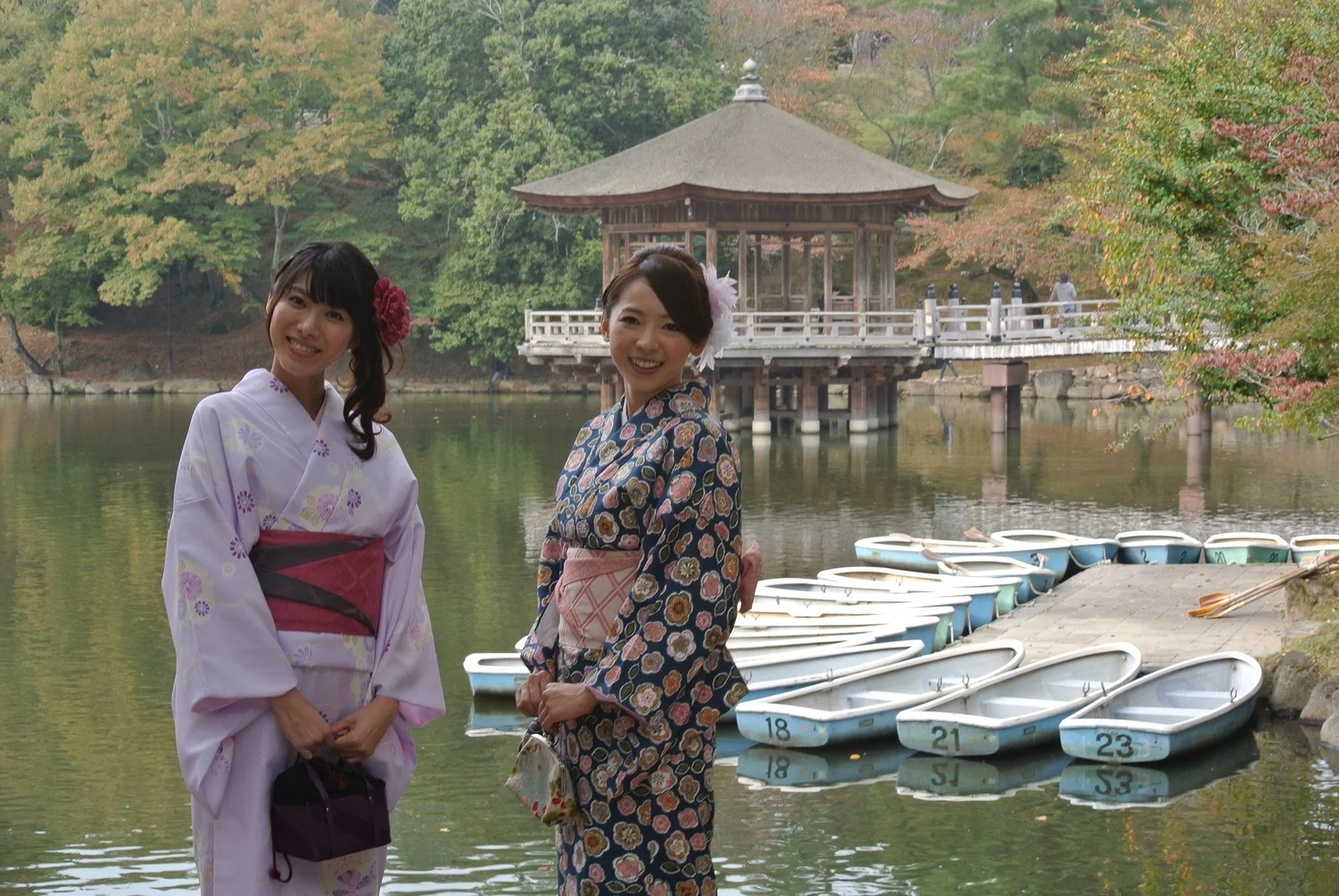 Enjoy walking in Nara in Kimono with a certified local guide