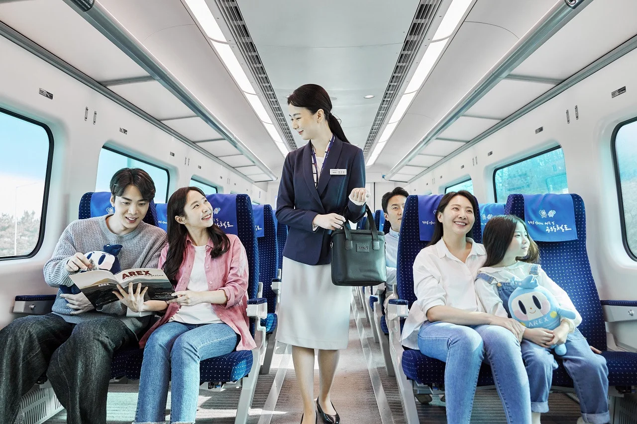 韓国 AREX仁川空港鉄道（片道）＋SIMカード（5日間）＋ロッテワールド パッケージEチケット