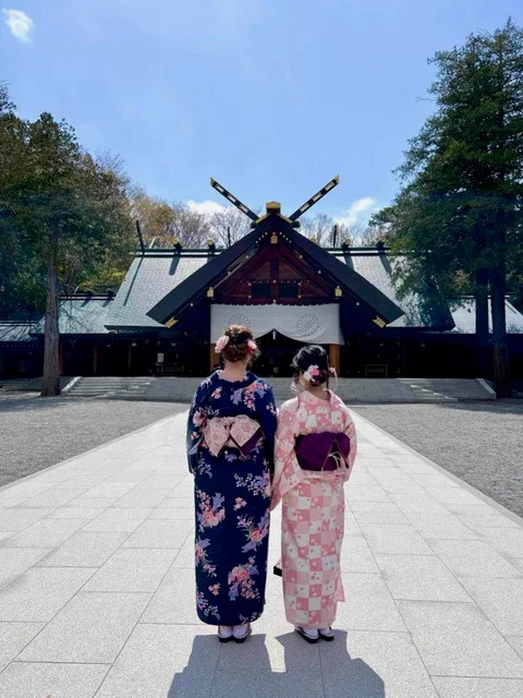 Kimono Rental in Sapporo Studio with Pro Photoshoot Option