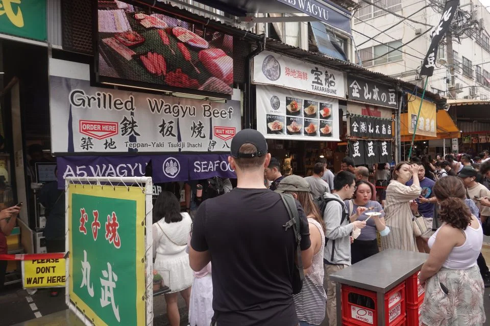 Tsukiji Fish Market: Gourmet Food & Sake Culture Tour (Half Day)