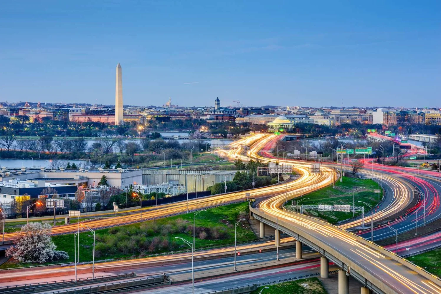 アメリカ ニューヨーク発 ワシントンD.C.&フィラデルフィア 日帰りツアー