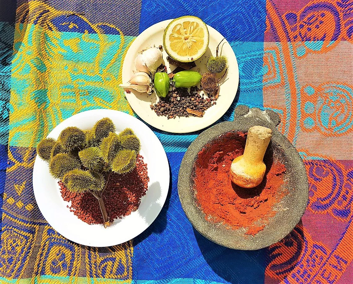 Chichen Itza, Mayan Cuisine, Ik Kil Cenote & Valladolid Guided Day Trip